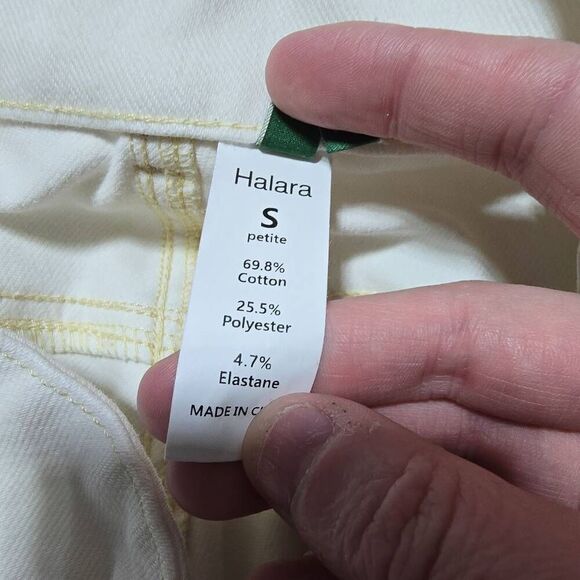 Halara Flex High Waisted Pockets Rolled Hem Wide Leg Washed Casual Jeans - Picture 5 of 5